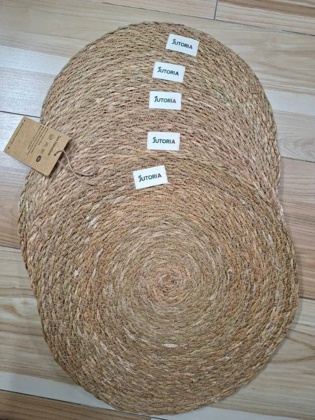 Natural Seagrass Placemats (Set of 6)