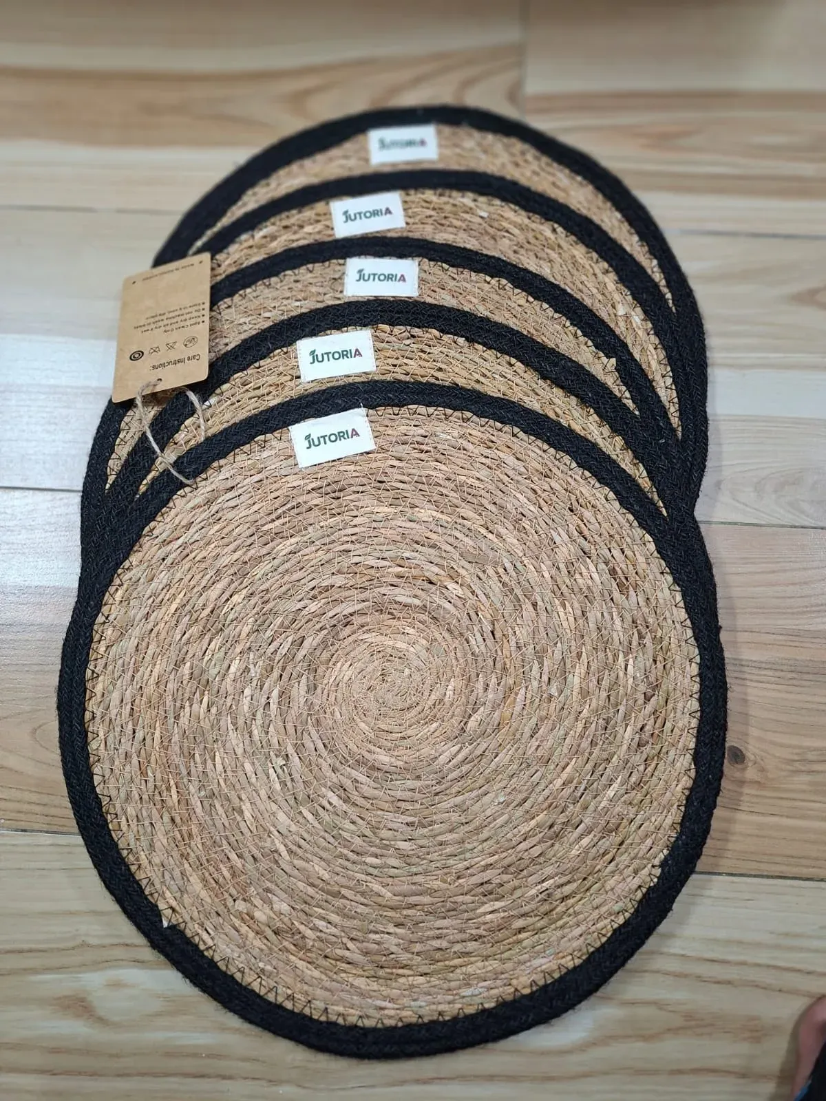 Handwoven Seagrass Placemats (Set of 6) 14" Round Table Mats with Black Border, natural with black border colour